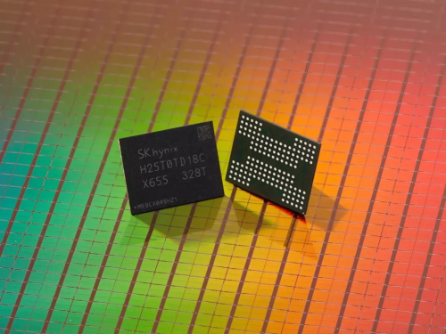 Thị trường NAND lao dốc 20%: Doanh thu sụt giảm, các nhà sản xuất chuyển hướng sang SSD doanh nghiệp